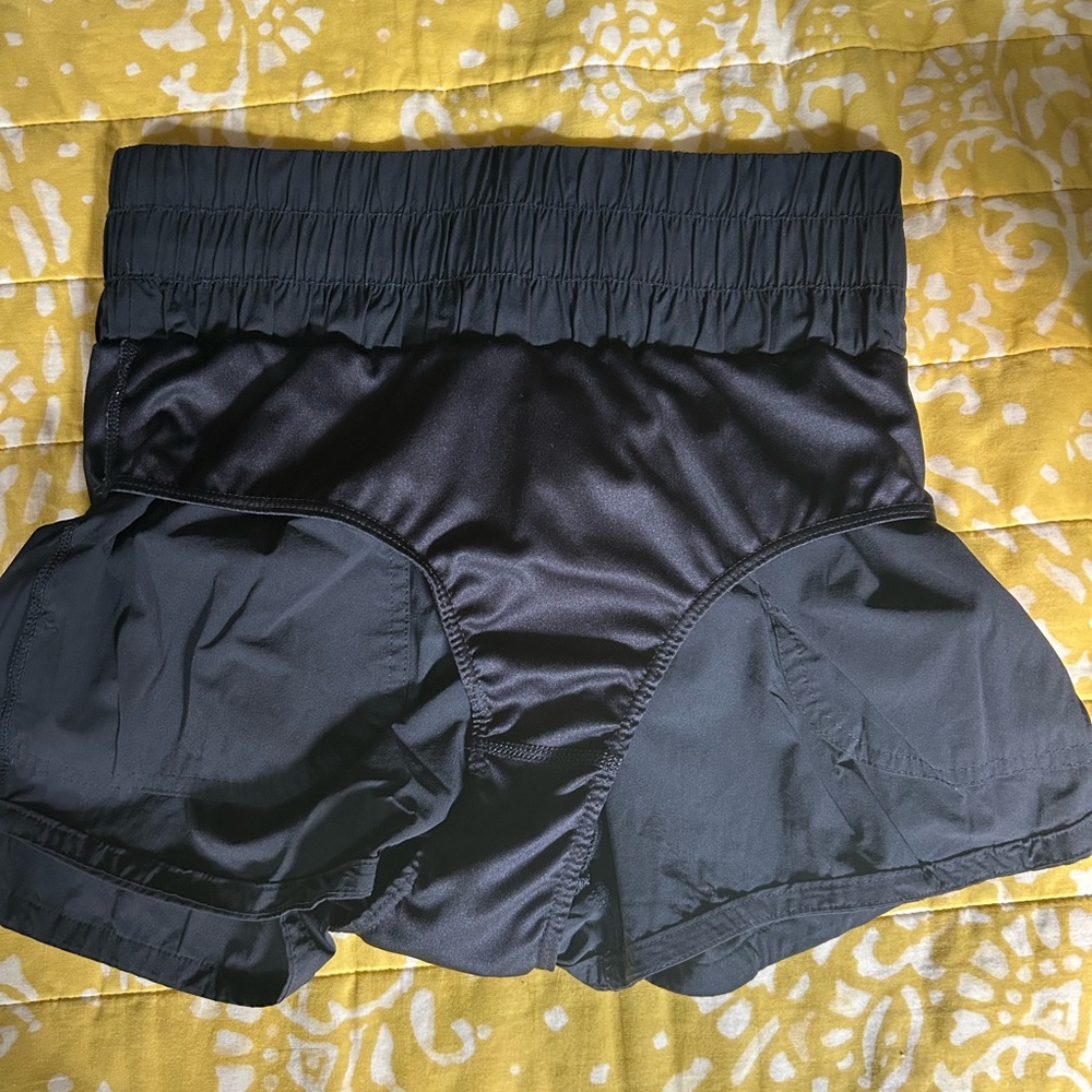 JoyLab Black Women's Athletic Shorts - Picture 3 of 4